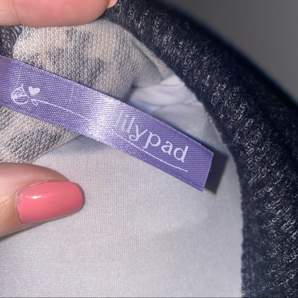 Lily pad cheetah zip-up sweatshirt - Picture 4 of 4